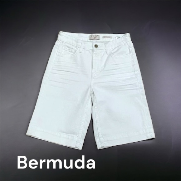 Bermuda white shorts - Picture 4 of 5